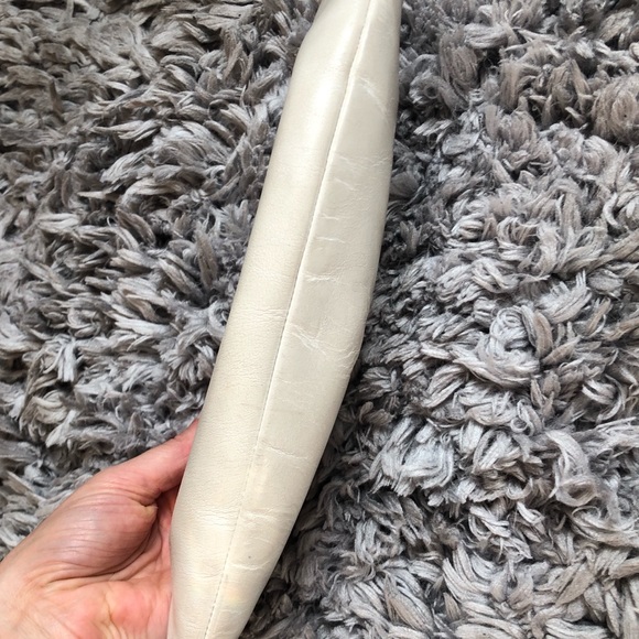 VINTAGE POUCH BAG - Picture 5 of 6